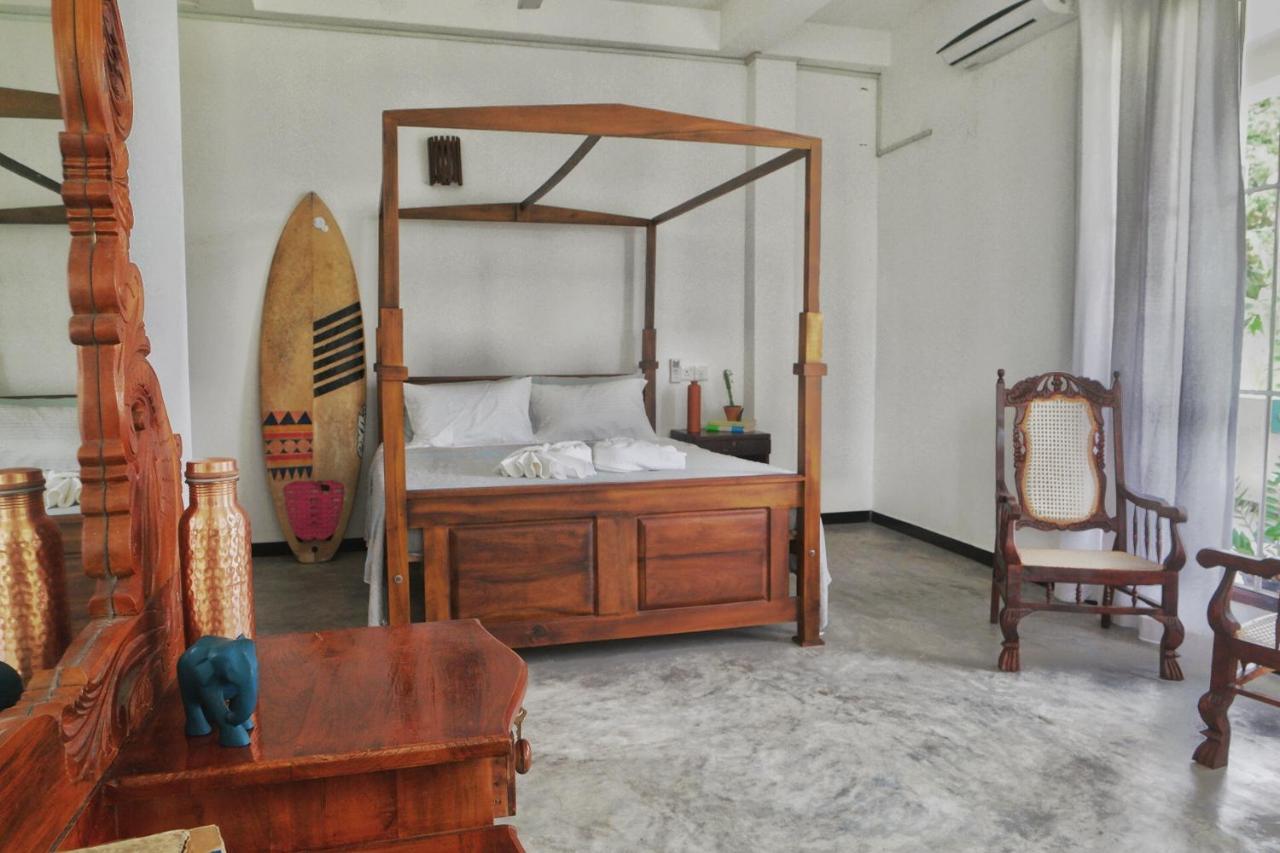 Pitaya Hotel Weligama Bagian luar foto